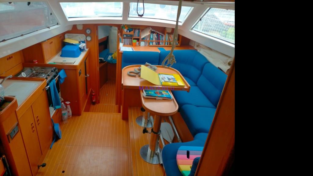 Wauquiez Yacht Synergy Pilot Saloon 40