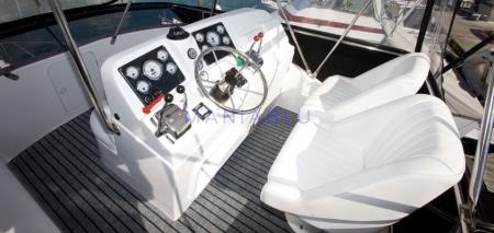 Bertram Caribbean 32 Fly 